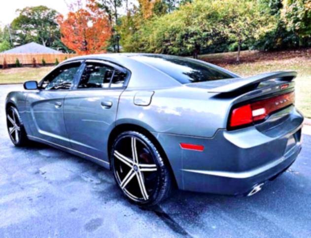 DRIVE TODAY! __'12__ Dodge SXT Charger V6