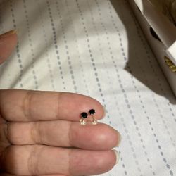Real Silver Black Small Stud Earrings