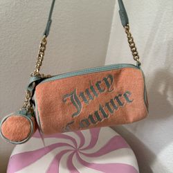 JUICY COUTURE ORANGE BARREL BAG WITH MINI KEYCHAIN