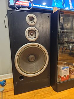 Jvc sterio and speakers