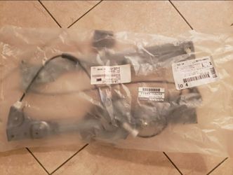 Infiniti OEM 03-07 G35 Coupe left door window regulator (BRAND NEW STILL SEALED AND UNOPENED) 80721-AM811