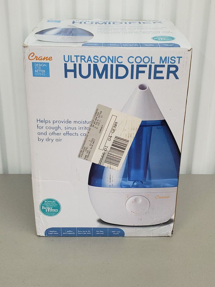 NEW IN THE BOX Ultra sonic cool mist Humidifier