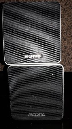 Surround sound speakers