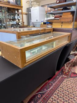 Oak Wood Countertop Display Case Retail Showcase Glass Display