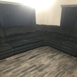 Beautiful Large  5 Piece Sectional Sofa