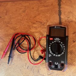 600-Volt 7-Function Manual-Ranging Multi-Meter