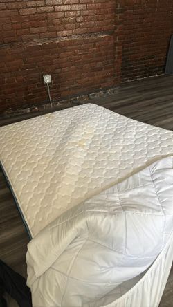 Full bed and mattress