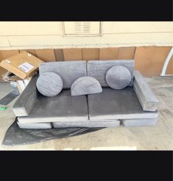 Convertible play couch