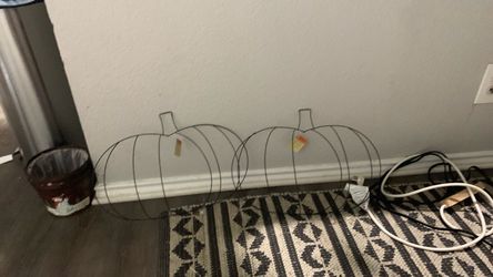 Wire Pumpkin Wreath Forms Set of 2