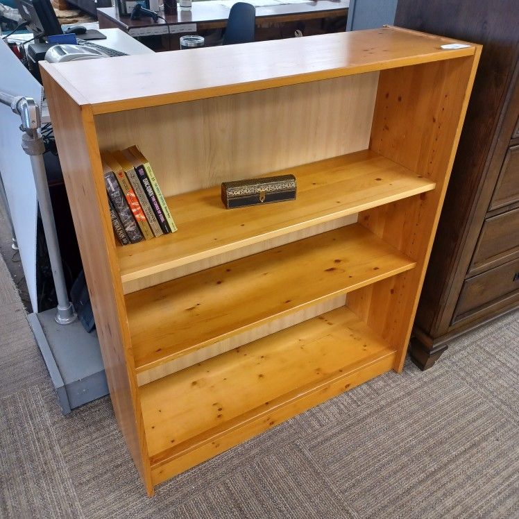 Simple Pine Bookcase