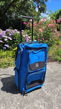 Travelpro Rolling Bag Large