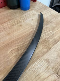 2023 Tesla Model YCarbon Fiber Spoiler 