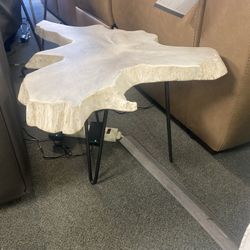 Coffee/End Table