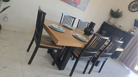 Dining Table and 6 Chairs Set price is negotiable