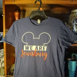 Gildan Kids Navy Blue Lewisburg T-Shirt Soft-style Size: Medium