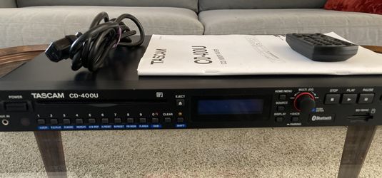 Tascam CD-400U with Remote, Manual, Power Cord