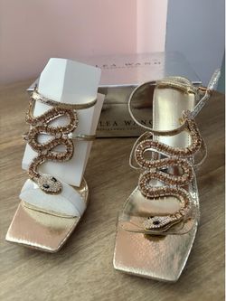 Azalea Wang Cobra-Gold Snake Rhinestone Heels – Women’s Size 9