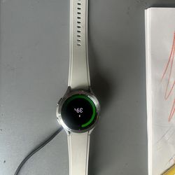 Samsung Galaxy Watch 4, Mobile & GPS