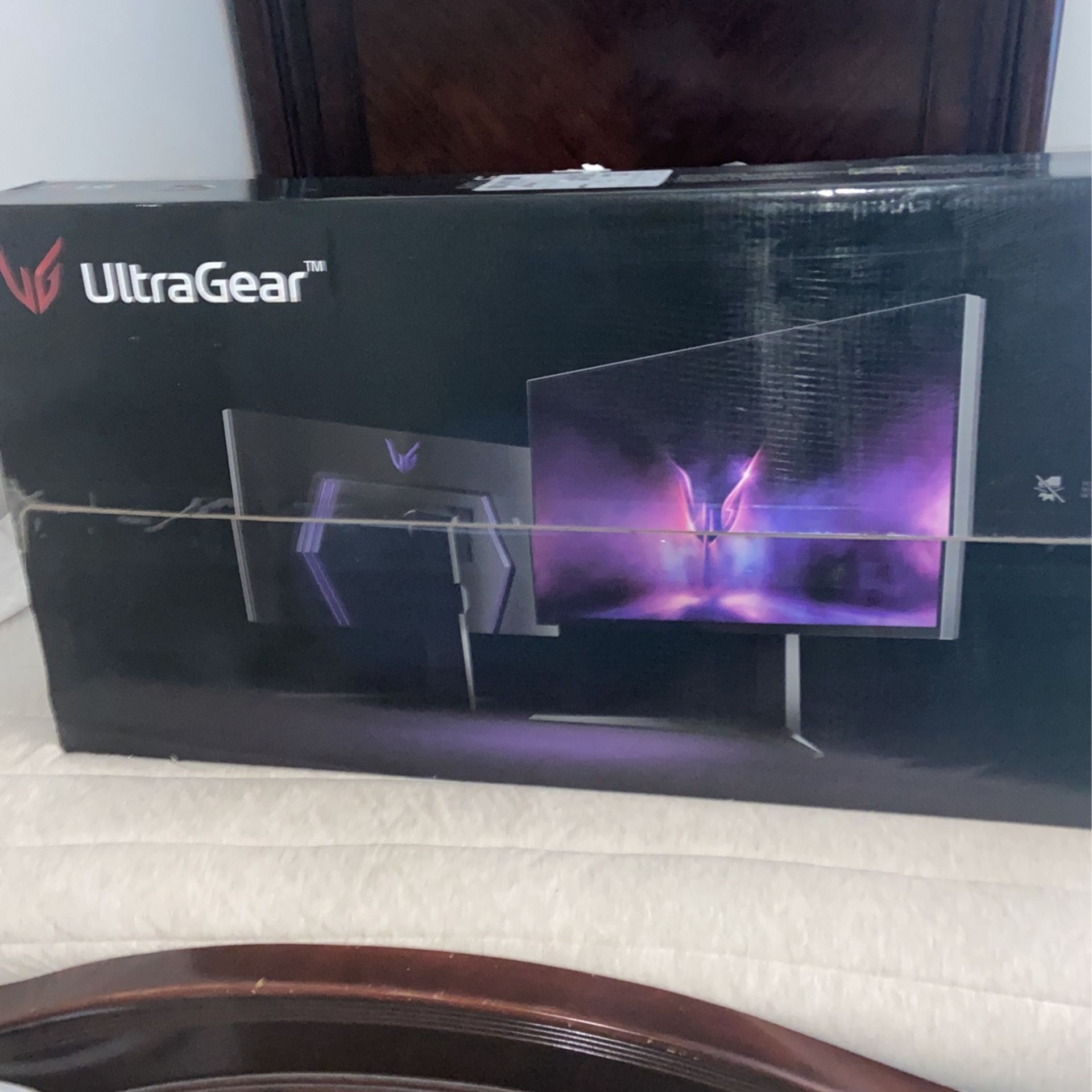 Ultra Gear Monitor 