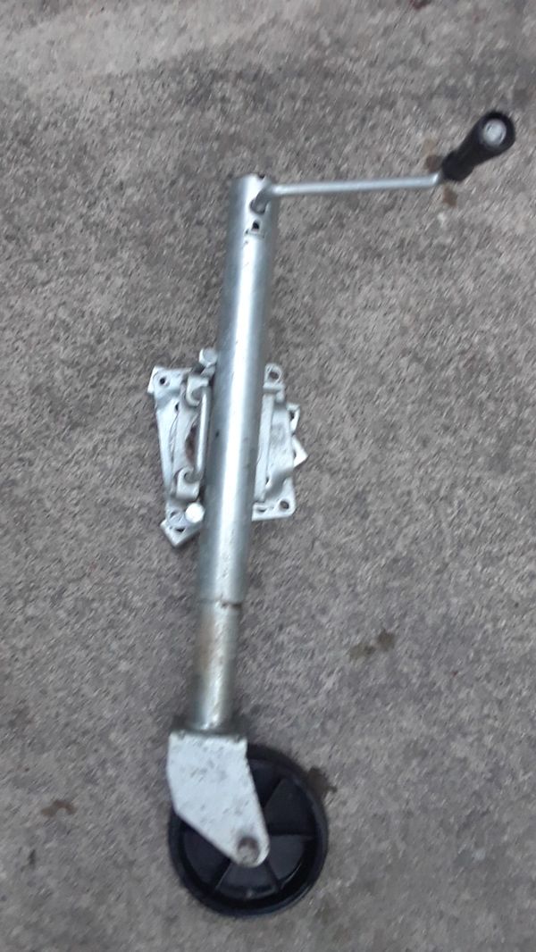 HAND CRANK WHEELED TRAILER JACK for Sale in Albany, OR OfferUp