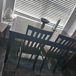 Dining Room Table 