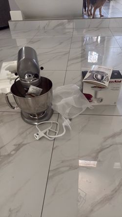 KitchenAid Artisan Mixer