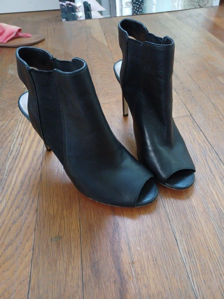 Vince Camuto Booties 