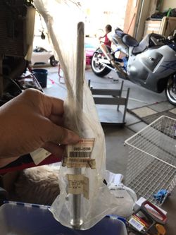 2006 Suzuki Hayabusa Engine Mount Bolt