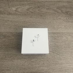 AirPods Pro 2 With Active Noise Cancellation