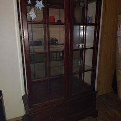 Dinette Display Case