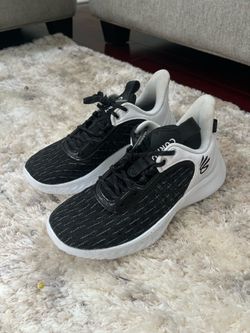 SUnder Armour Unisex Curry Flow Team Basketball Shoes  size 8