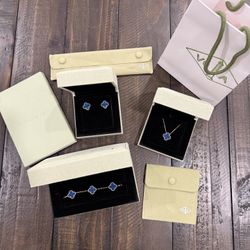 Van Cleef Set 18k gold (aftermarket) 💙