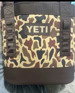 NEW no tags LIMITED EDITION SOLD OUT Yeti Camino 20 Wetlands Camo