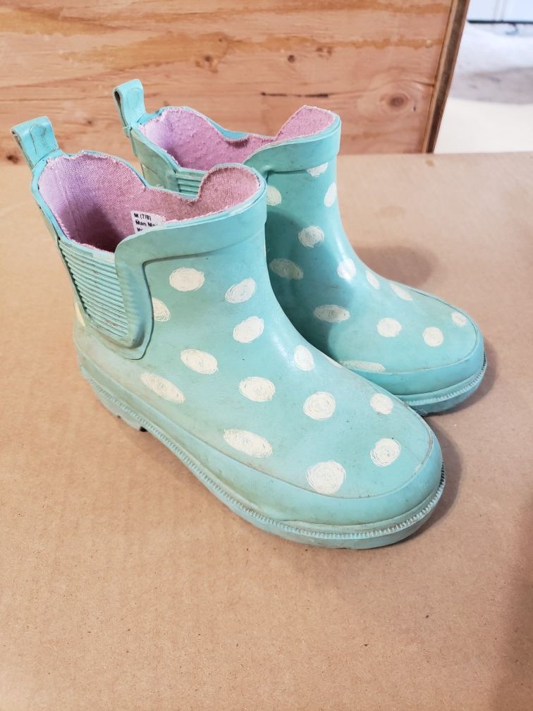 Rain boots kids size 7/8