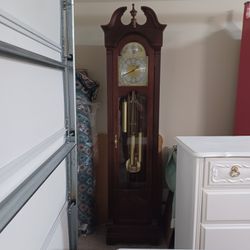 Ridgeway Grandfather Clock
