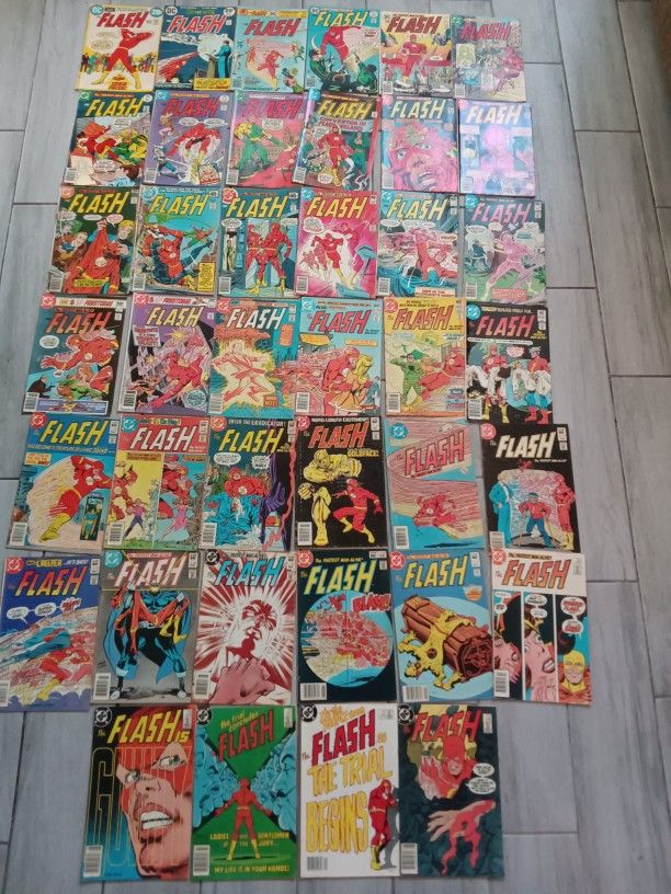 Huge Lot Of 40 Flash Comic Books