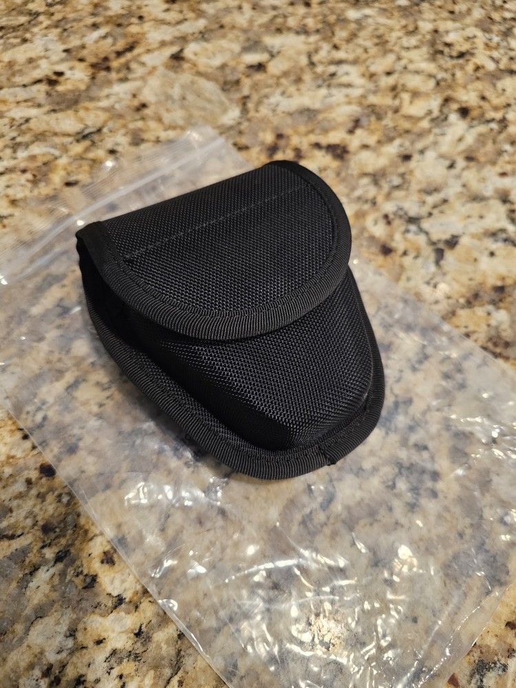 Nylon Handcuff Case (Fits Two Handcuffs)