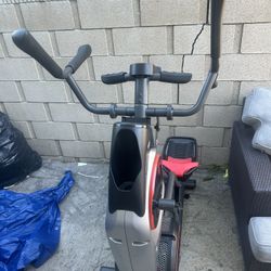 BowFlex Max Trainer M5