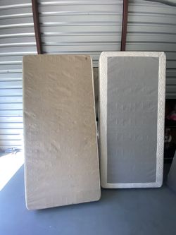 Free King Size Plus Pillow Top Mattress & Box springs