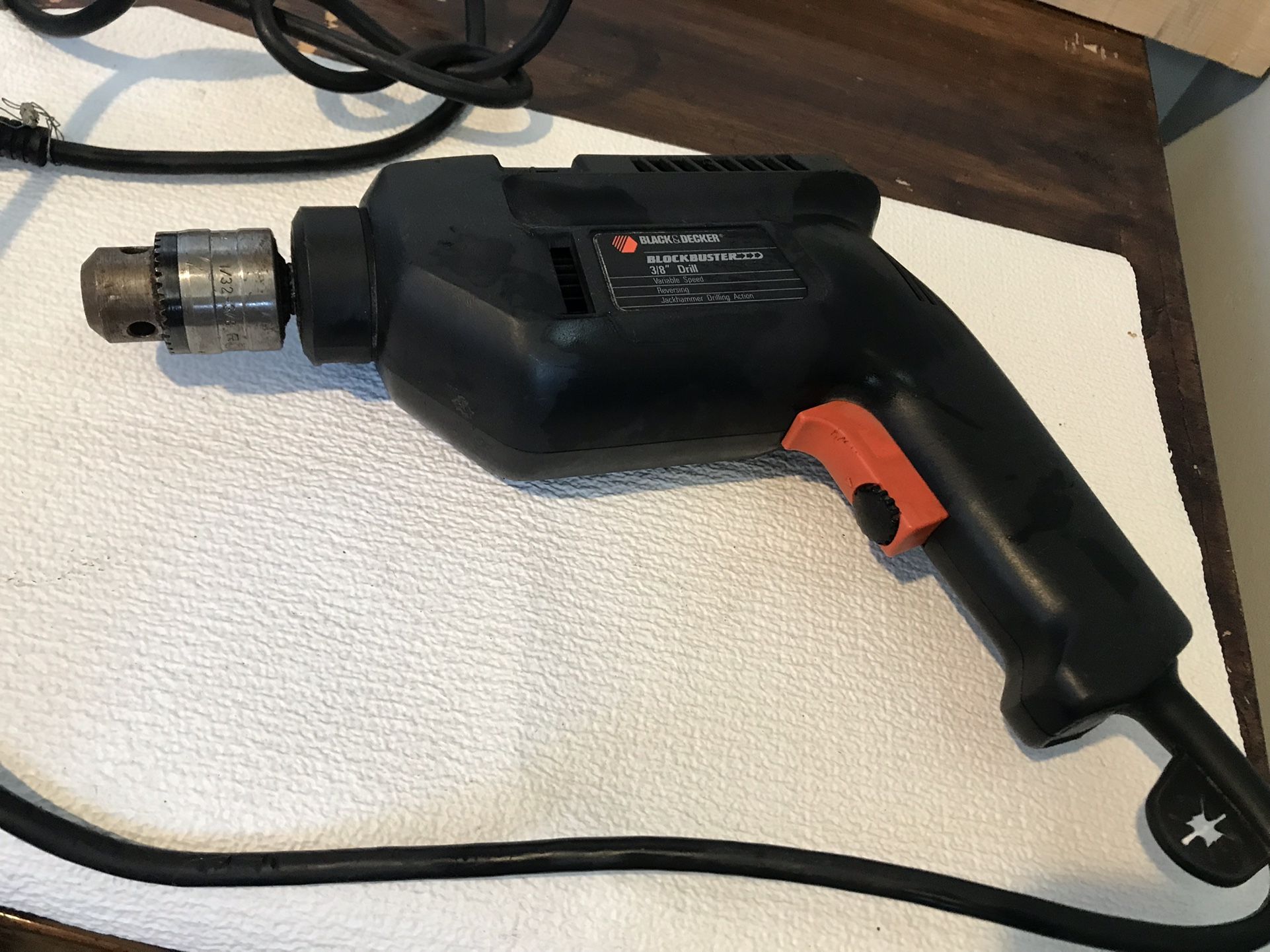 Black Decker 3/8 Drill $35