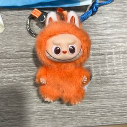 Orange Labubu 