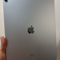 Apple iPad Air 13 Inch 128gb M2 Chip Capacity 10/10 Blue Color WiFi Plus Cellular Takes Service Don't Use