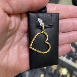 14k HEART CHARM 