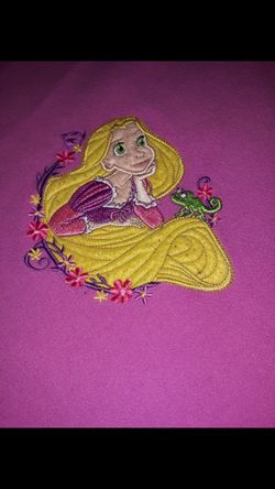 Rapunsel Disney Princess Throw! Soft Fleece Small Blanket or /Throw ! (Fuchsia)