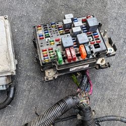 Chicago Fluxcore Welder + Helmet