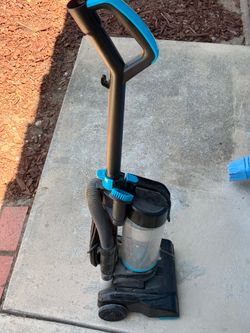 VACUM CLEANER