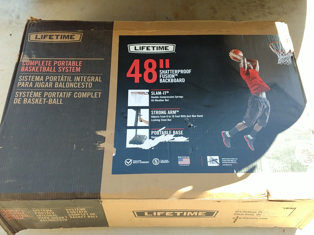 Lifetime adjustable portable basketball hoop 48" inch
