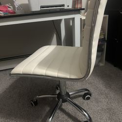 Vanity Chair 