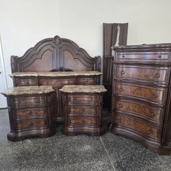 Bedroom Set King. HOOKER FURNISHINGS