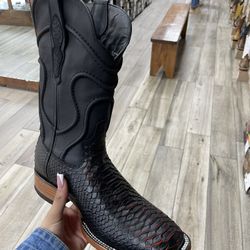 mens western boots 